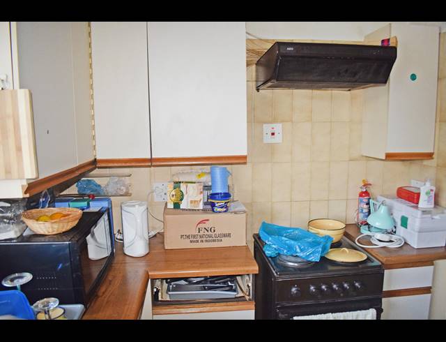 2 BEDROOM TOWNHOUSE FOR SALE IN KEW